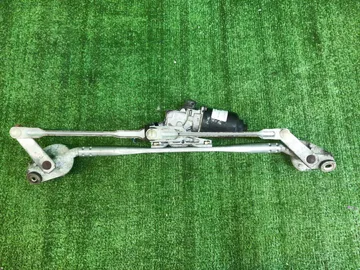 МЕХАНИЗМ ДВОРНИКОВ НА TOYOTA COROLLA FIELDER ZZE122G