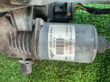 МОТОРЧИК СТЕКЛООЧИСТИТЕЛЯ НА BENTLEY FLYING SPUR 3W2