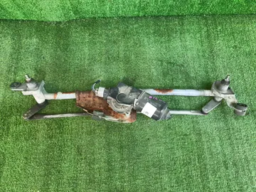 МОТОРЧИК СТЕКЛООЧИСТИТЕЛЯ НА TOYOTA CALDINA ST210