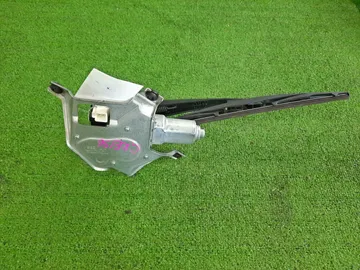 МОТОРЧИК СТЕКЛООЧИСТИТЕЛЯ НА TOYOTA BLADE GRE156H