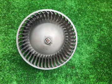 МОТОРЧИК ПЕЧКИ НА MITSUBISHI DIAMANTE F27A