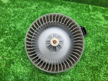 МОТОРЧИК ПЕЧКИ НА TOYOTA COROLLA  AXIO ZRE142