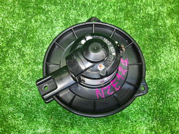 МОТОРЧИК ПЕЧКИ НА TOYOTA SPACIO NZE121