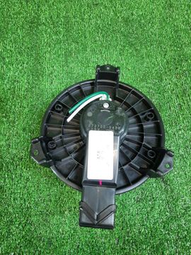 МОТОРЧИК ПЕЧКИ НА HONDA CIVIC FD1