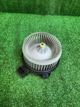 МОТОРЧИК ПЕЧКИ НА HONDA CIVIC FD1