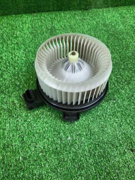 МОТОРЧИК ПЕЧКИ НА HONDA CIVIC FD1