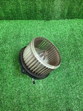 МОТОРЧИК ПЕЧКИ НА TOYOTA VISTA SV50