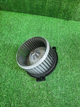 МОТОРЧИК ПЕЧКИ НА TOYOTA OPA ZCT10