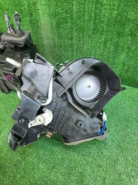 МОТОРЧИК ПЕЧКИ НА MAZDA BONGO SK82V