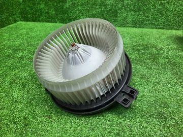 МОТОРЧИК ПЕЧКИ НА HONDA INSPIRE UC1