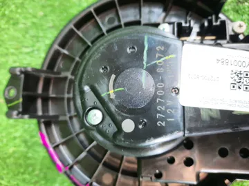 МОТОРЧИК ПЕЧКИ НА TOYOTA COROLLA  AXIO NZE141