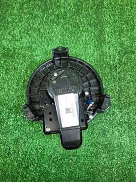 МОТОРЧИК ПЕЧКИ НА TOYOTA COROLLA  AXIO ZRE144