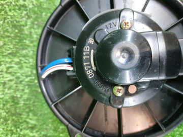 МОТОРЧИК ПЕЧКИ НА TOYOTA VISTA SV50