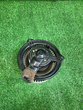 МОТОРЧИК ПЕЧКИ НА TOYOTA CROWN JZS155