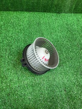 МОТОРЧИК ПЕЧКИ НА TOYOTA CAMRY SV41