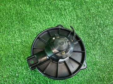 МОТОРЧИК ПЕЧКИ НА TOYOTA MARK II GX90