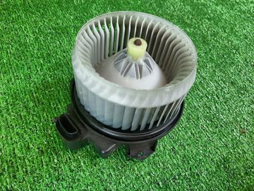 МОТОРЧИК ПЕЧКИ НА TOYOTA PLATZ NCP12