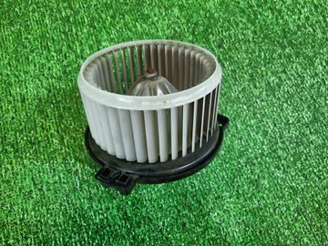 МОТОРЧИК ПЕЧКИ НА TOYOTA VISTA SV50