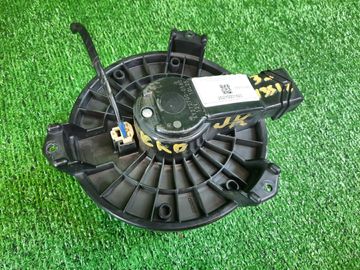 МОТОРЧИК ПЕЧКИ НА JEEP WRANGLER JK