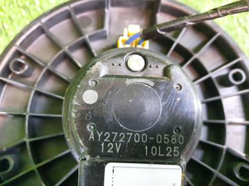 МОТОРЧИК ПЕЧКИ НА JEEP WRANGLER JK