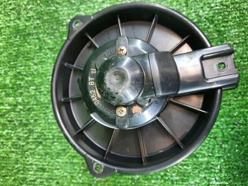 МОТОРЧИК ПЕЧКИ НА TOYOTA SPRINTER AE111