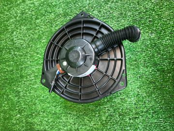 МОТОРЧИК ПЕЧКИ НА HONDA CIVIC EU3