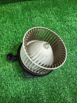 МОТОРЧИК ПЕЧКИ НА HONDA CIVIC EU3