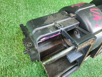 МОТОРЧИК ПЕЧКИ НА HONDA INSPIRE UA2