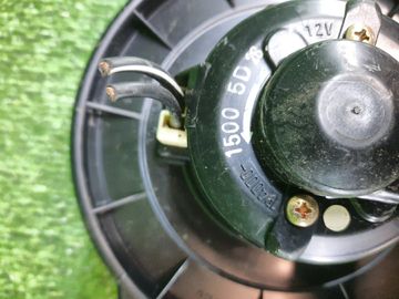 МОТОРЧИК ПЕЧКИ НА TOYOTA COROLLA NZE121