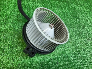 МОТОРЧИК ПЕЧКИ НА MAZDA AXELA BM6FJ