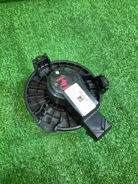 МОТОРЧИК ПЕЧКИ НА TOYOTA COROLLA  AXIO NZE141
