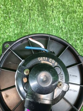 МОТОРЧИК ПЕЧКИ НА TOYOTA VISTA SV50