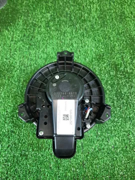 МОТОРЧИК ПЕЧКИ НА TOYOTA COROLLA  AXIO ZRE142