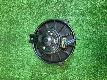 МОТОРЧИК ПЕЧКИ НА TOYOTA CAMRY GRACIA SXV20