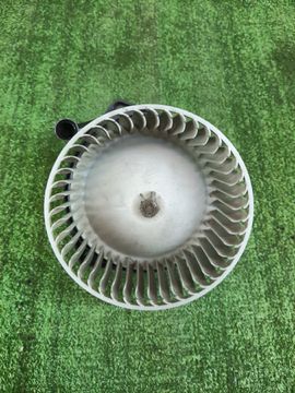 МОТОРЧИК ПЕЧКИ НА MITSUBISHI LANCER CS2V