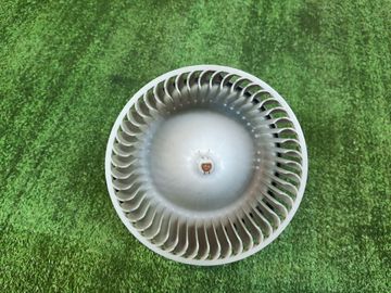 МОТОРЧИК ПЕЧКИ НА MAZDA DEMIO DY3W