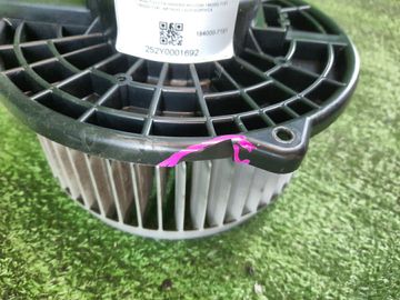 МОТОРЧИК ПЕЧКИ НА TOYOTA HARRIER MCU10W