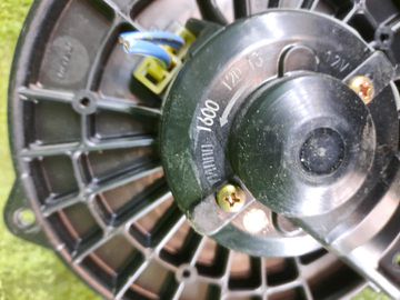 МОТОРЧИК ПЕЧКИ НА HONDA CR-V RD5