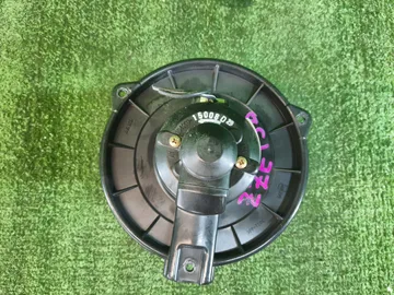 МОТОРЧИК ПЕЧКИ НА TOYOTA VOLTZ ZZE138