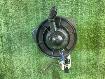 МОТОРЧИК ПЕЧКИ НА NISSAN ATLAS F23