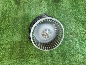 МОТОРЧИК ПЕЧКИ НА TOYOTA COROLLA NZE121