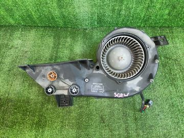 МОТОРЧИК ПЕЧКИ НА MAZDA BONGO FRIENDEE SGEW