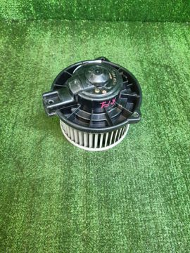 МОТОРЧИК ПЕЧКИ НА HONDA STEPWGN RF1