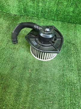 МОТОРЧИК ПЕЧКИ НА NISSAN RNESSA N30