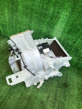 МОТОРЧИК ПЕЧКИ НА TOYOTA PRIUS NHW20