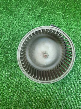 МОТОРЧИК ПЕЧКИ НА TOYOTA CHASER SX90