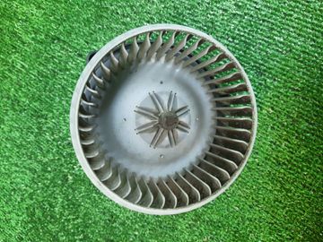 МОТОРЧИК ПЕЧКИ НА TOYOTA VISTA ZZV50