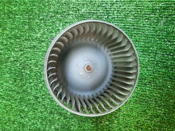 МОТОРЧИК ПЕЧКИ НА TOYOTA CAMI J100E