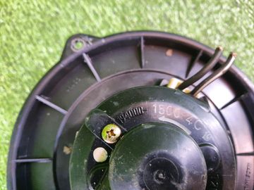 МОТОРЧИК ПЕЧКИ НА TOYOTA WILL VS ZZE128