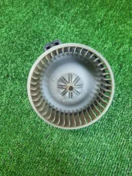 МОТОРЧИК ПЕЧКИ НА TOYOTA COROLLA NZE124